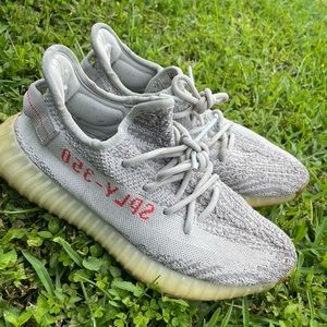 Adidas Yeezy Blue Tint size 8.5